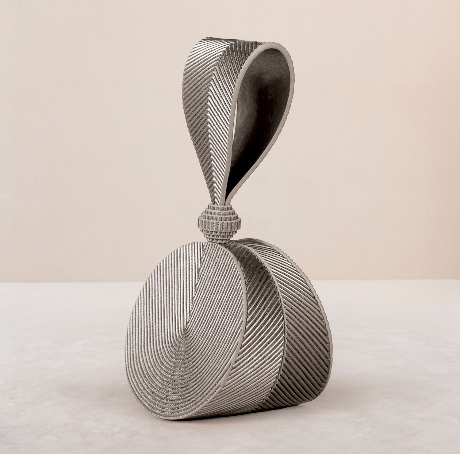 Faux Leather Reeza Wristlet Bag – Metallics