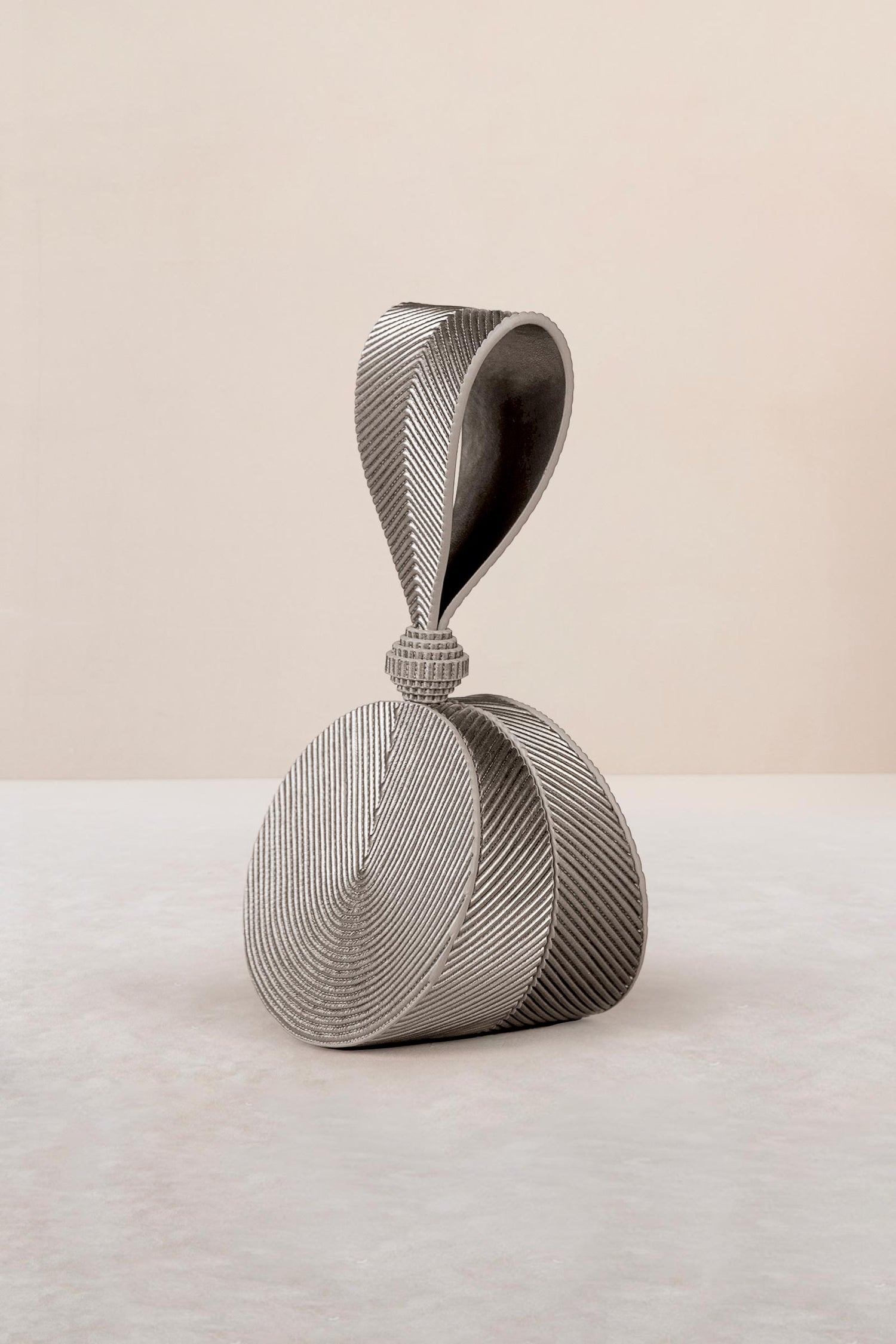 Faux Leather Reeza Wristlet Bag – Metallics