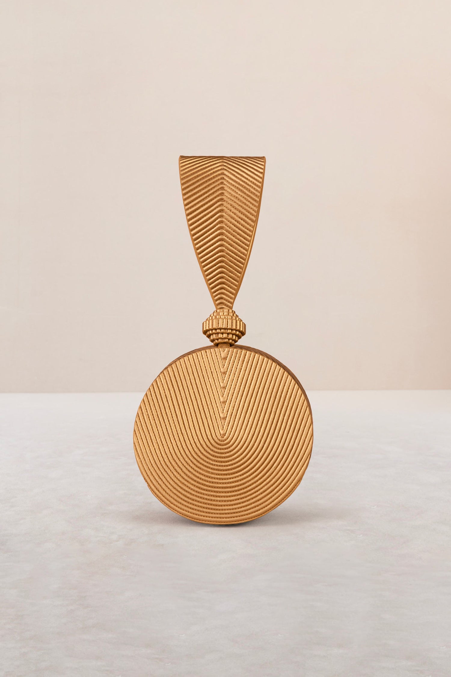 Faux Lether Reeza Wristlet Bag – Metallics