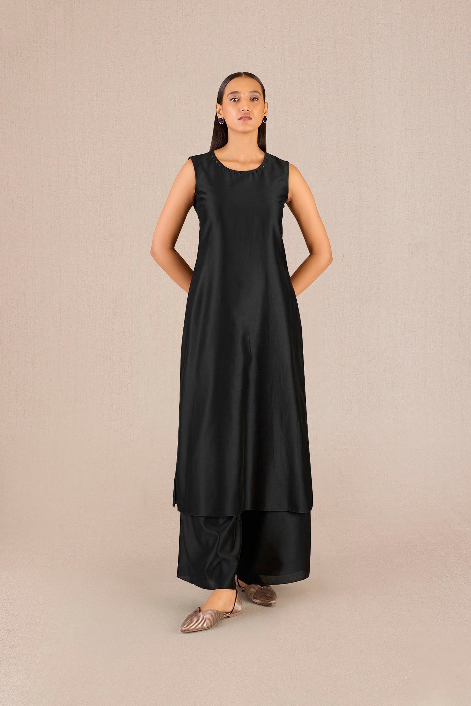 Chanderi Asira Jacket Set – Black