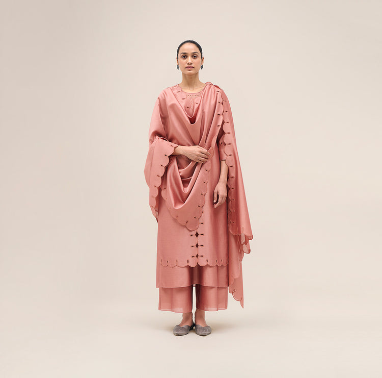 Svara Kurta Set