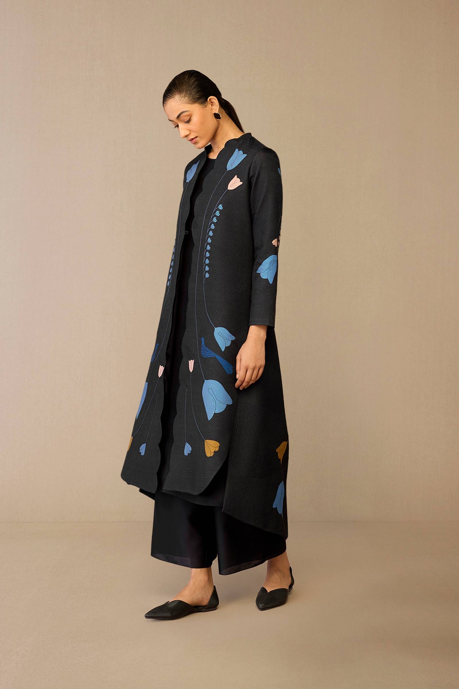 Silk Arisa Jacket Set – Black