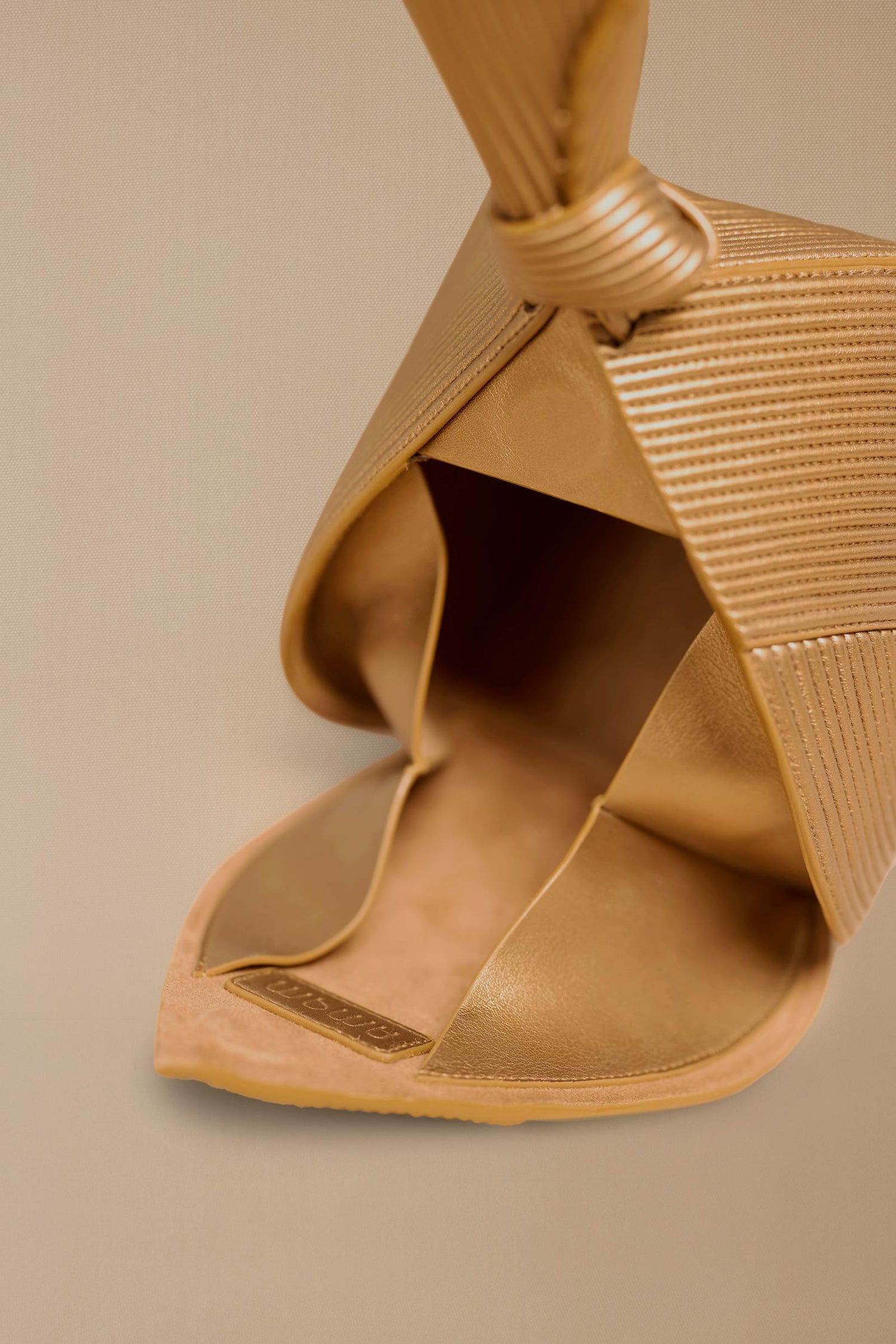 Faux Leather Nyx Wristlet – Metallics