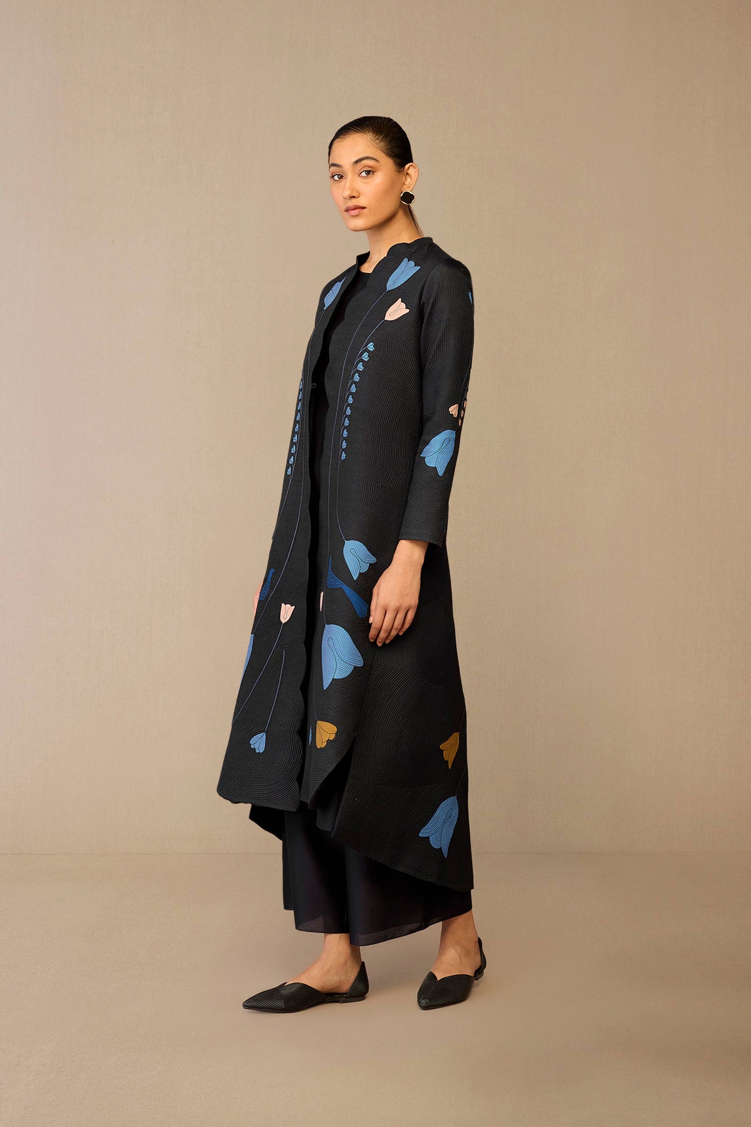 Silk Arisa Jacket Set – Black