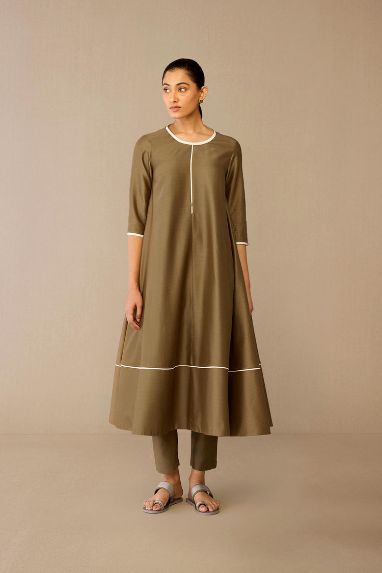 Erisha Kurta Set