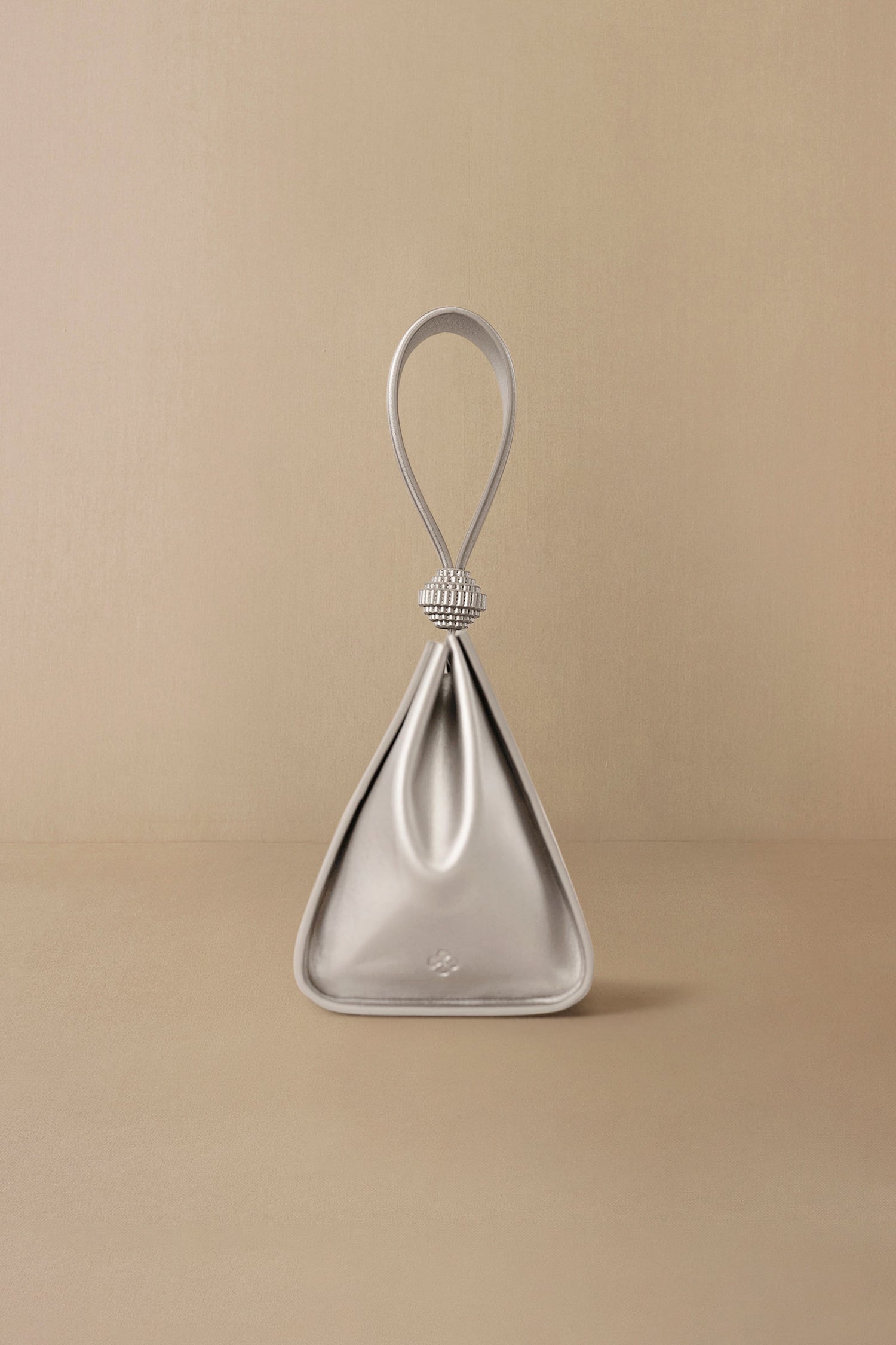 Faux Leather Nuresa Wristlet – Metallics