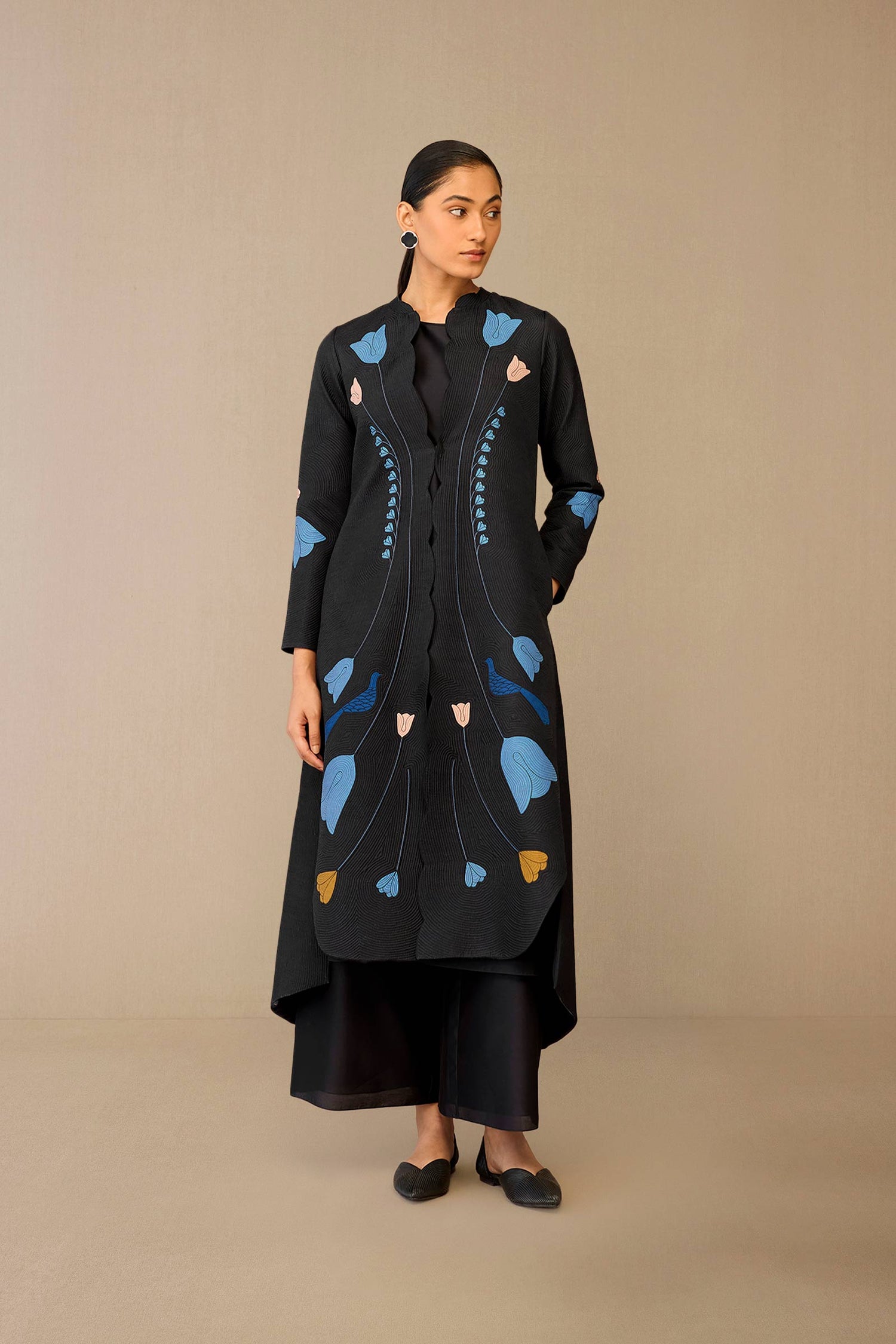 Silk Arisa Jacket Set – Black