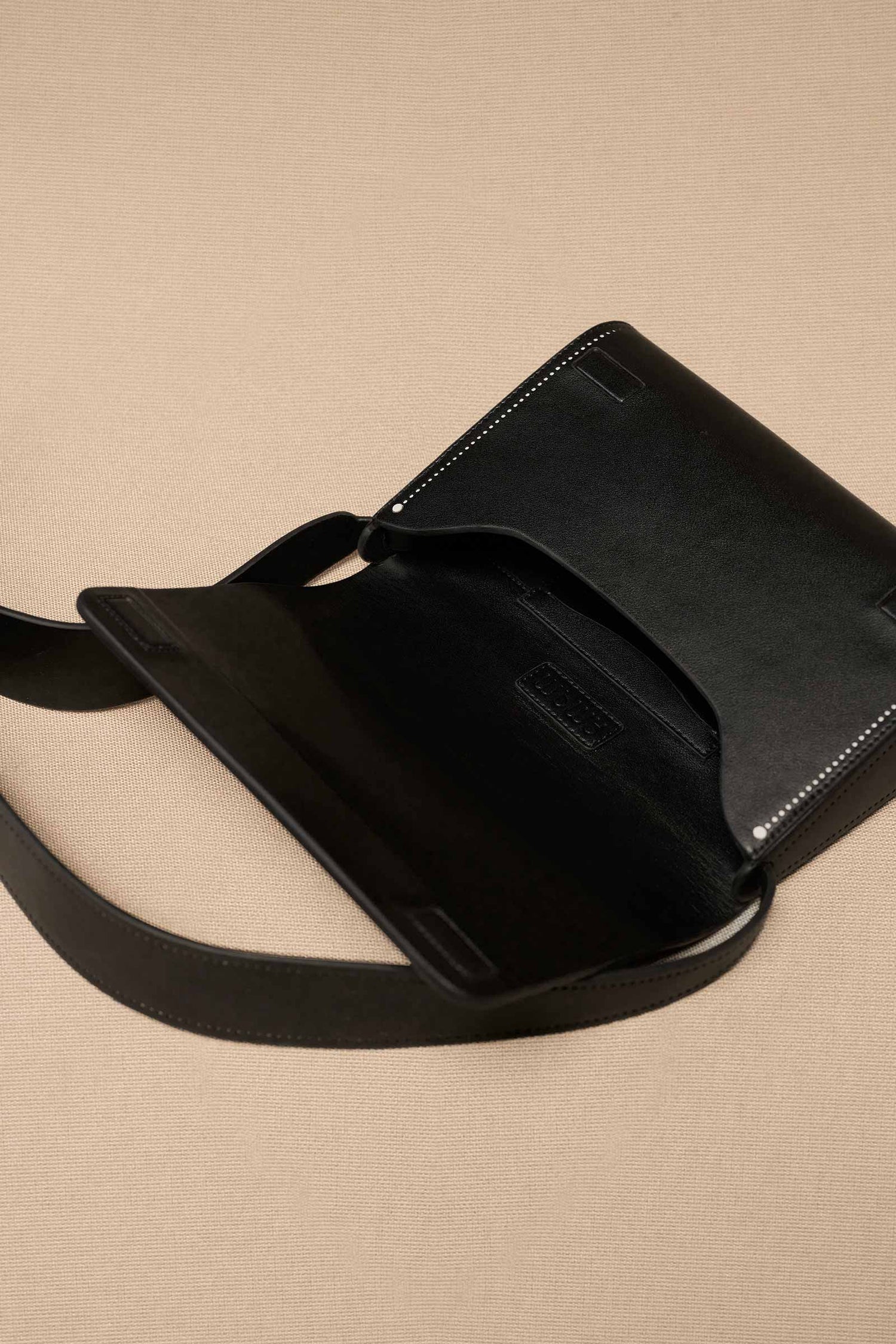 Faux Lether Dilona Sling Bag – Black