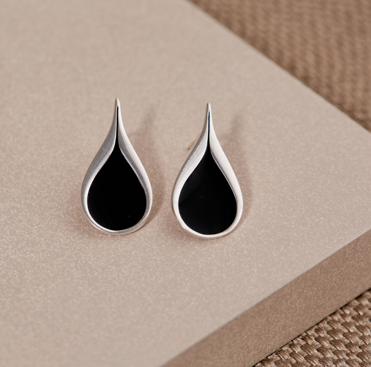 Indira Earrings - Black