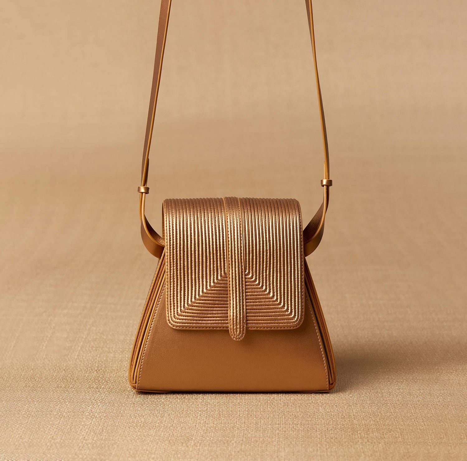 Naia Shoulder Bag –