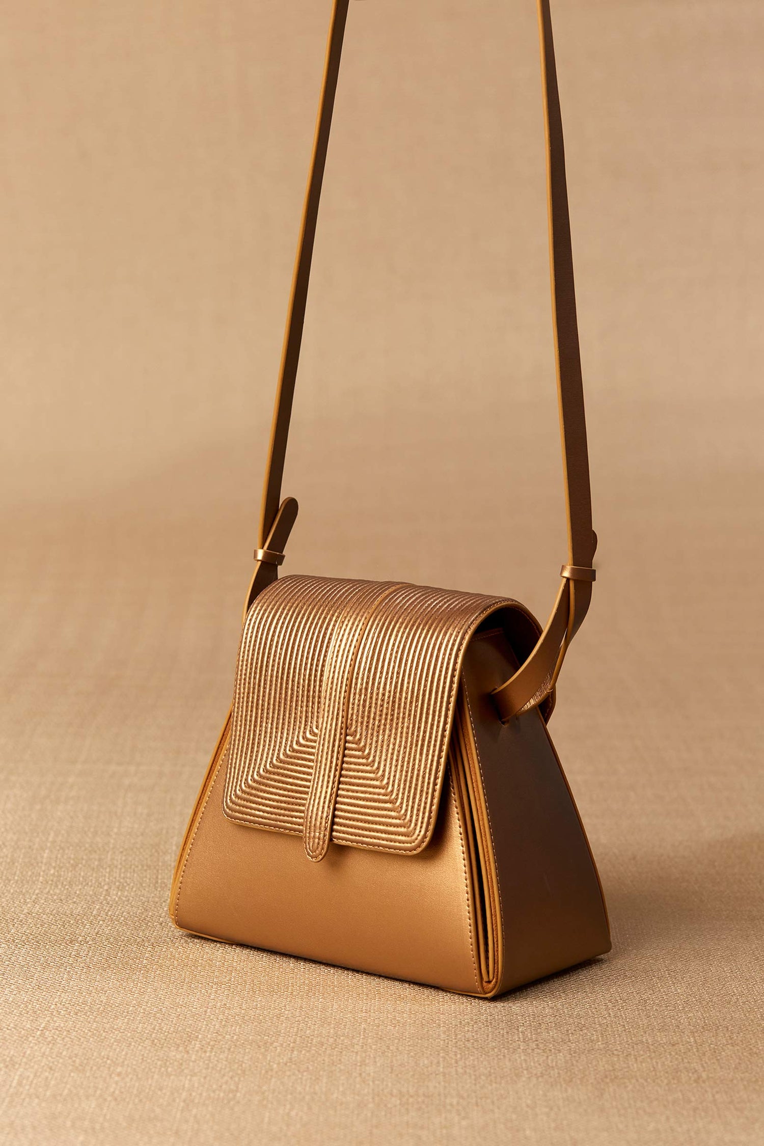 Naia Shoulder Bag –