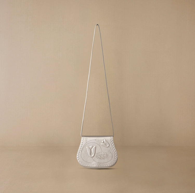 Alaida Sling Bag