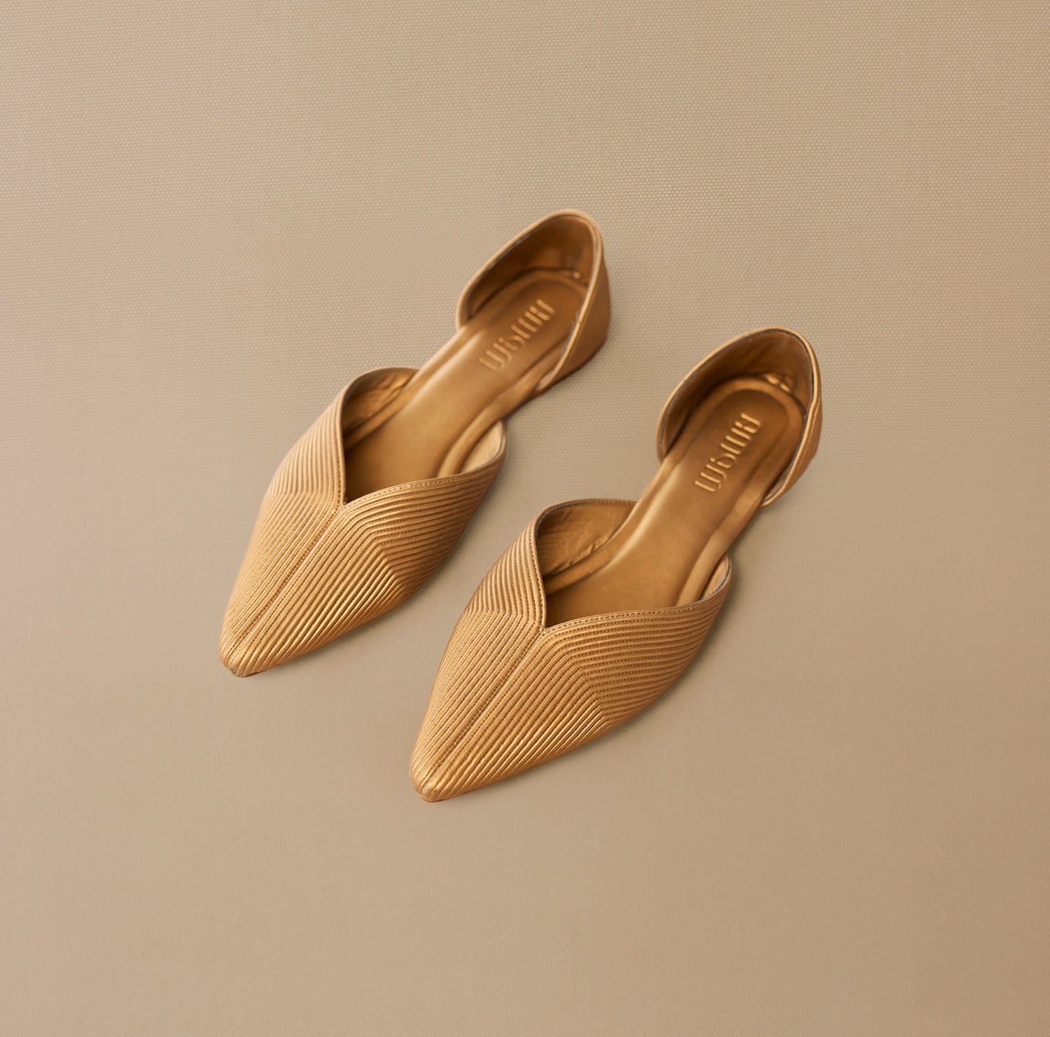  Faux Leather Zahra Point-toe Flats – Metallics