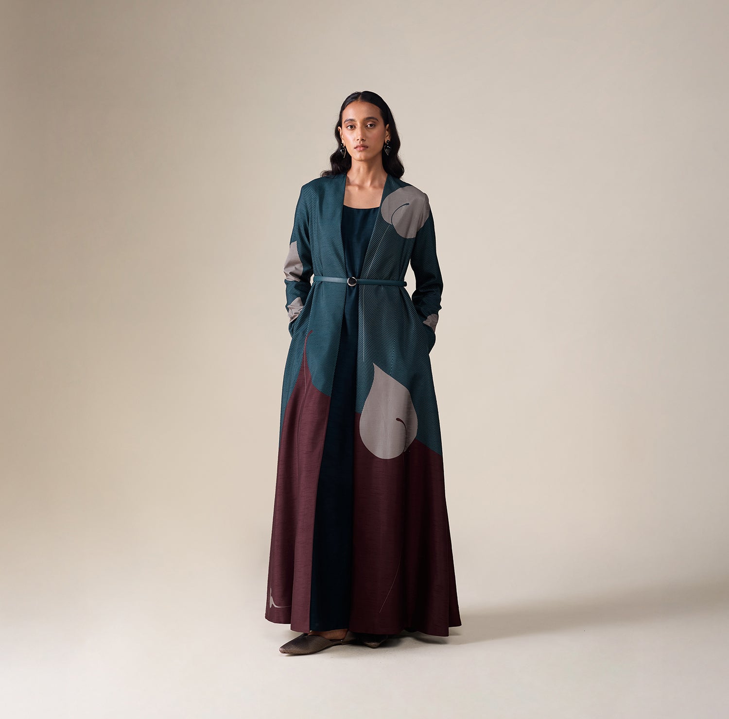  Silk Syna Abaya Set – Black