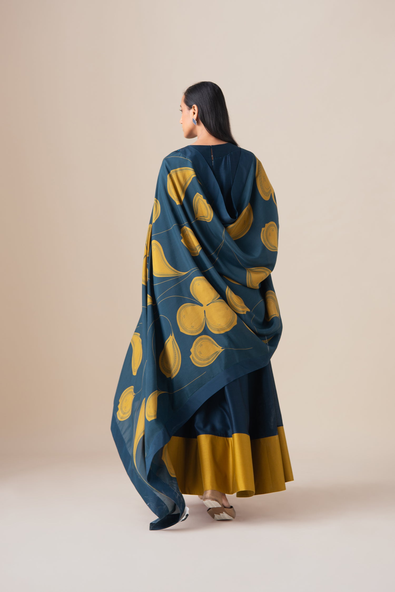  Chanderi Omira Kurta Set – Blue