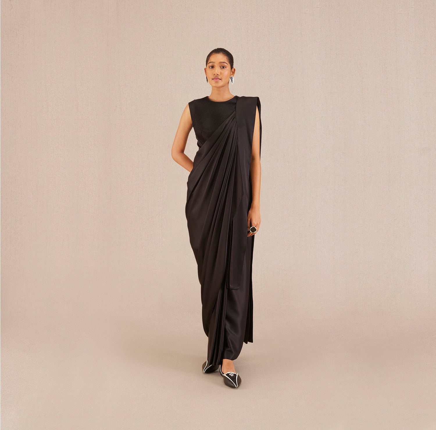 Ila Saree - Black 