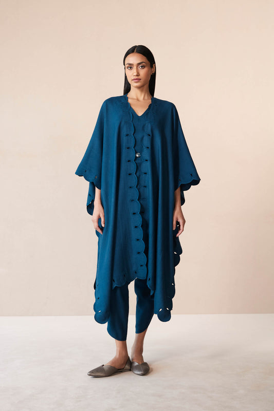 Wool Alea Cape Set – Blue