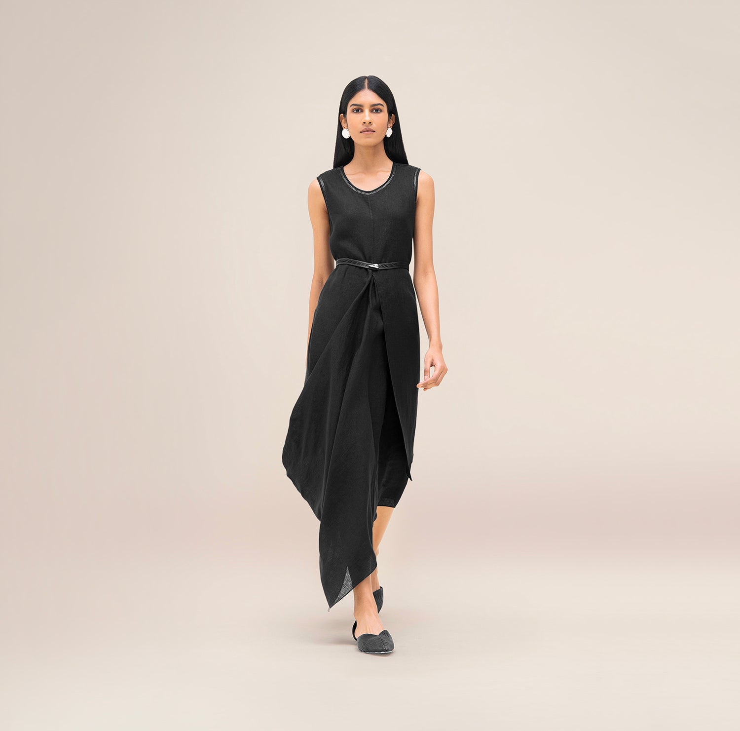  Linen Dove Dress – Black