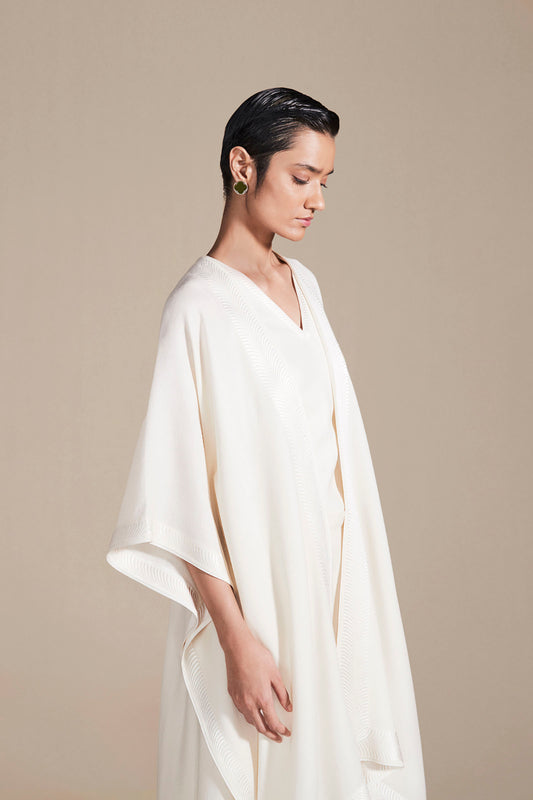 Wool Adarah Cape Set – Ivory
