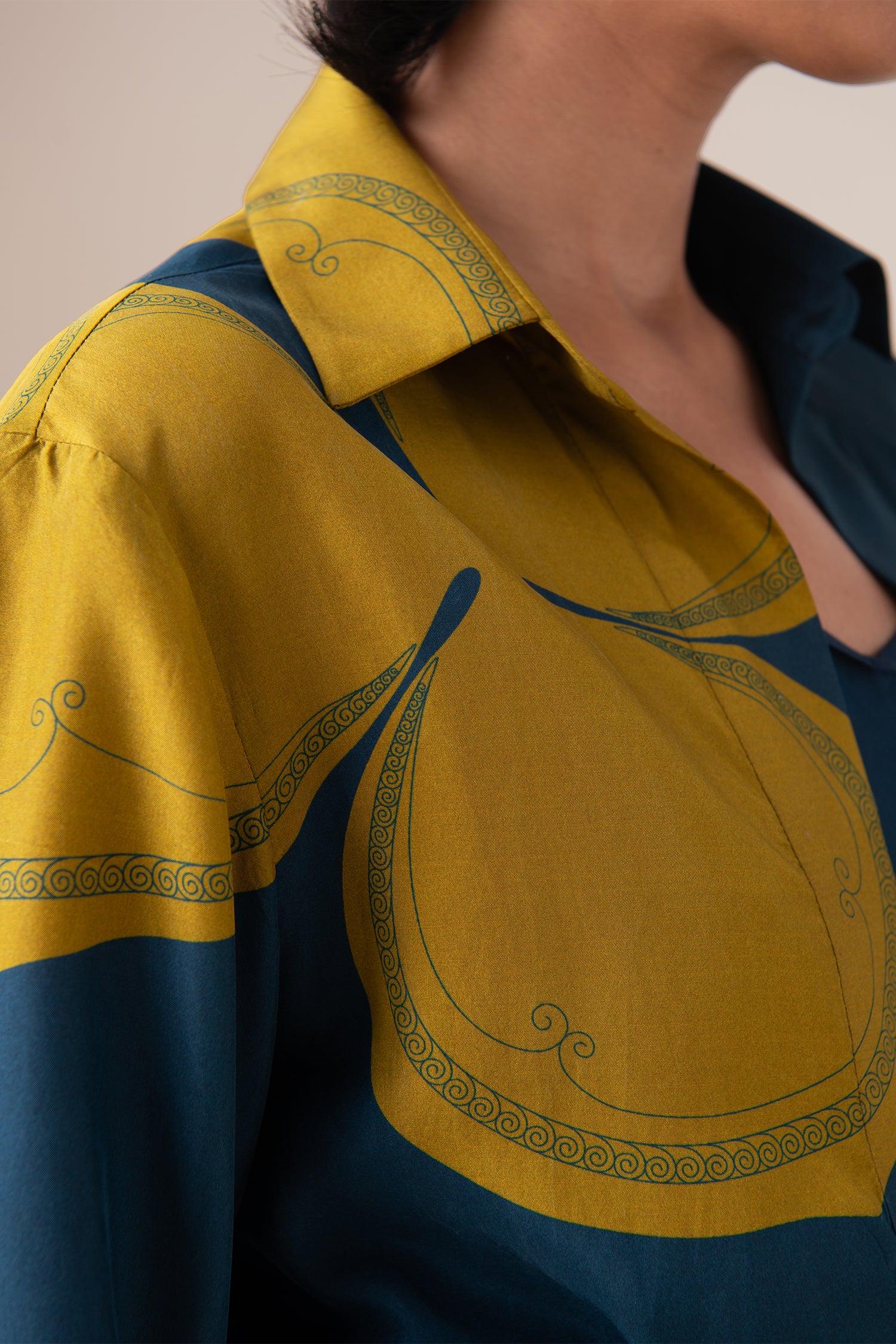  Habutai Arin Shirt – Blue