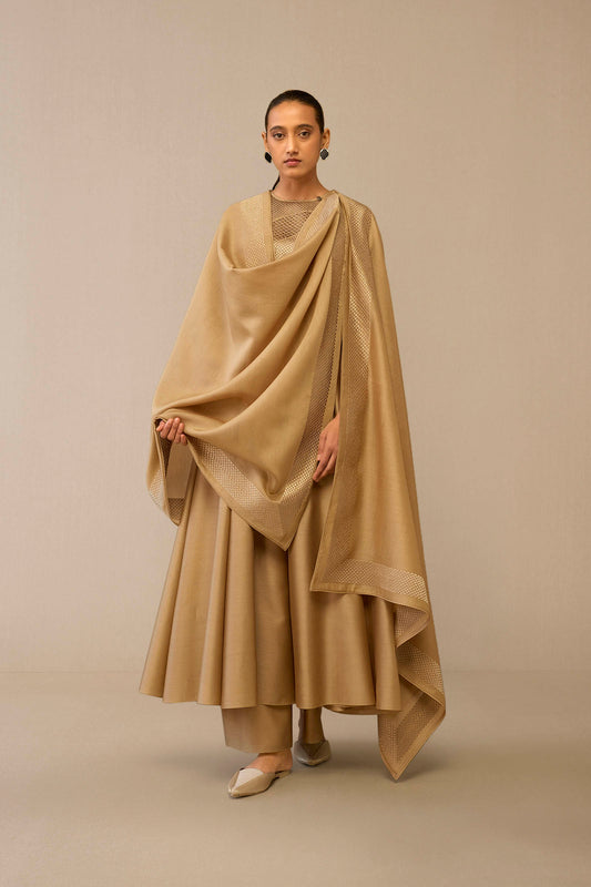 Chanderi Dilana Kurta Set – Beige