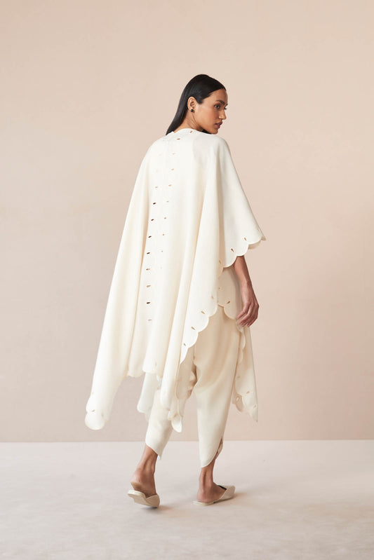 Wool Alea Cape Set – Ivory