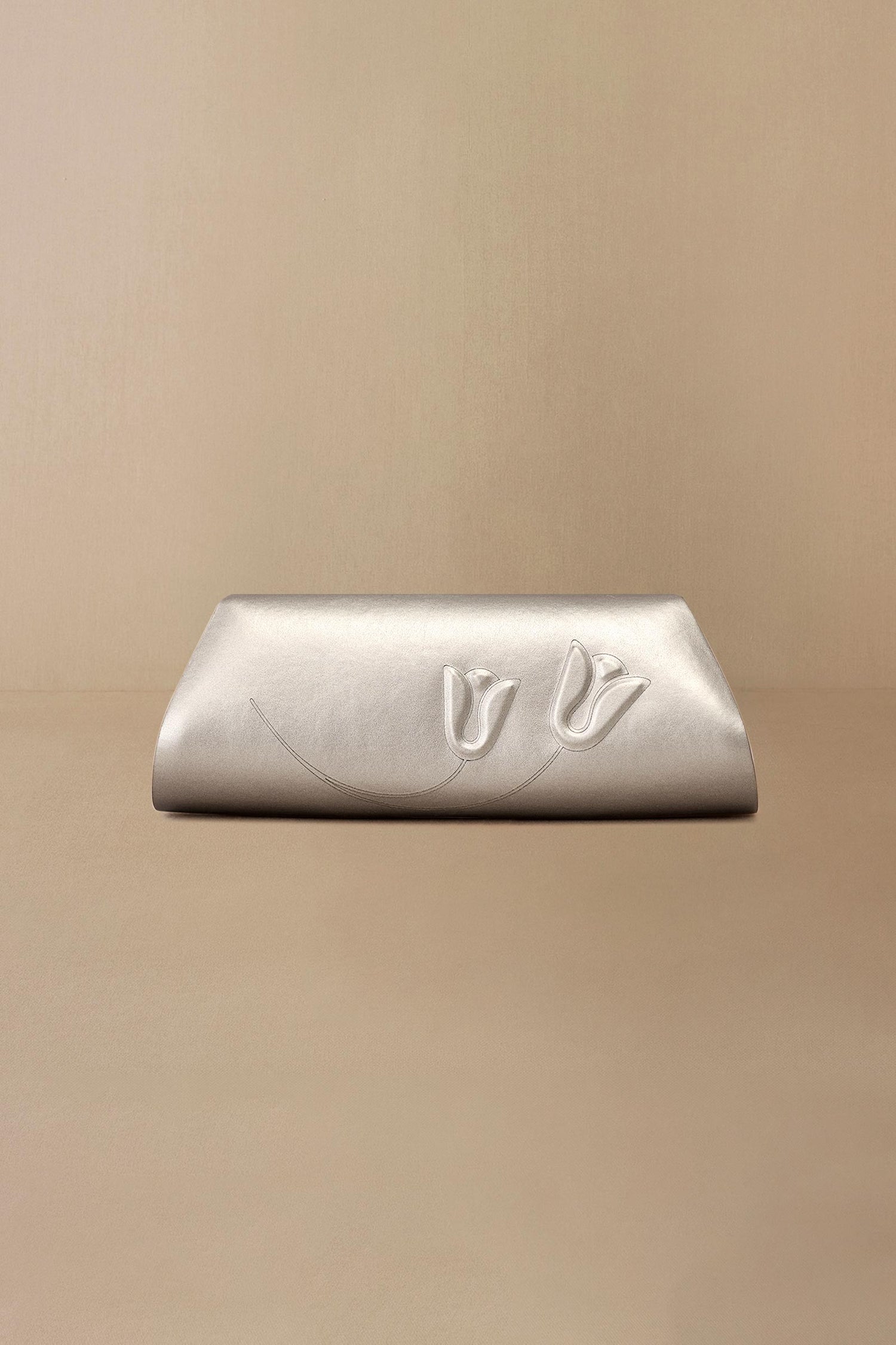  Faux Leather Siara Clutch – Metallics