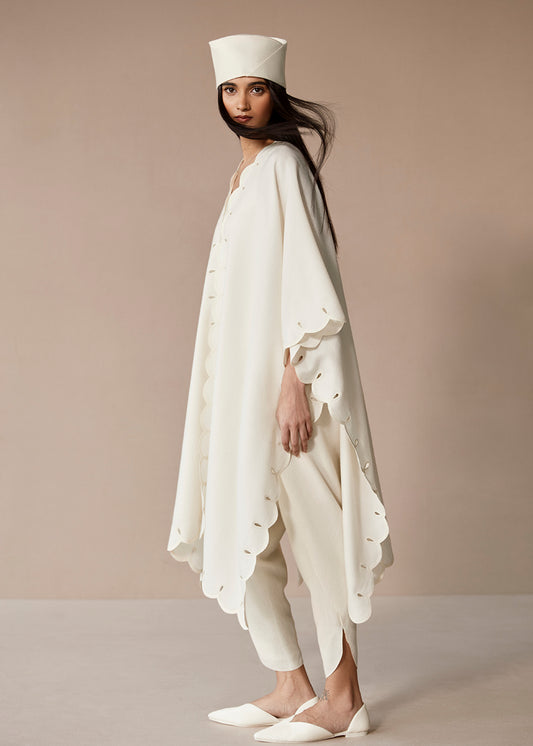Wool Alea Cape Set – Ivory