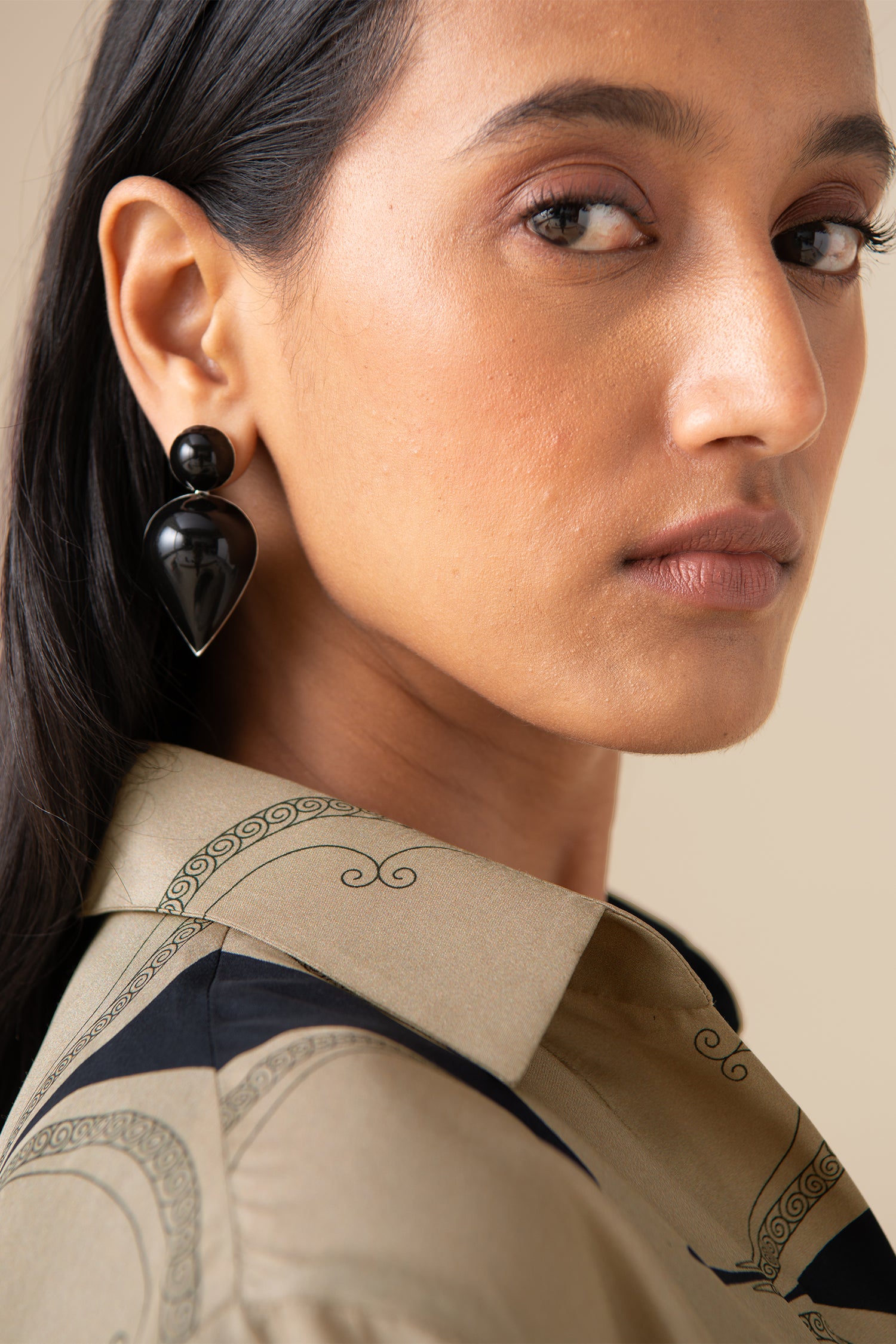  Habutai Arin Shirt – Black