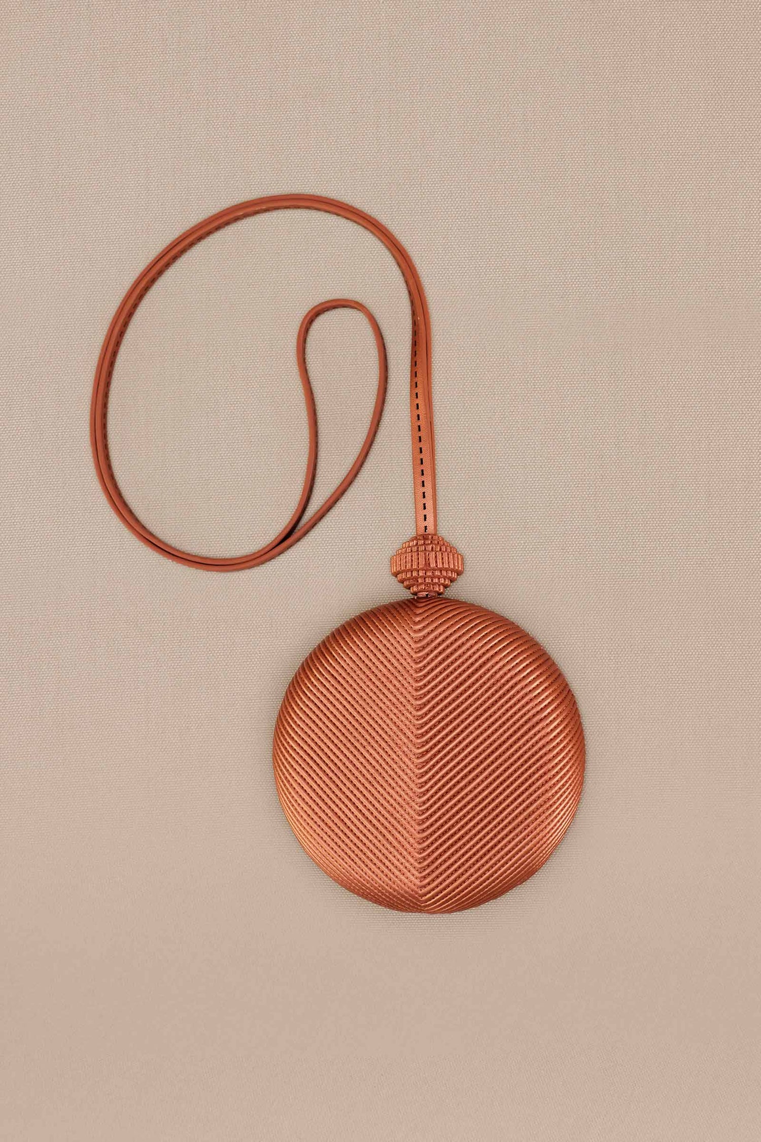 Aiza Sling Bag - Metallic Copper