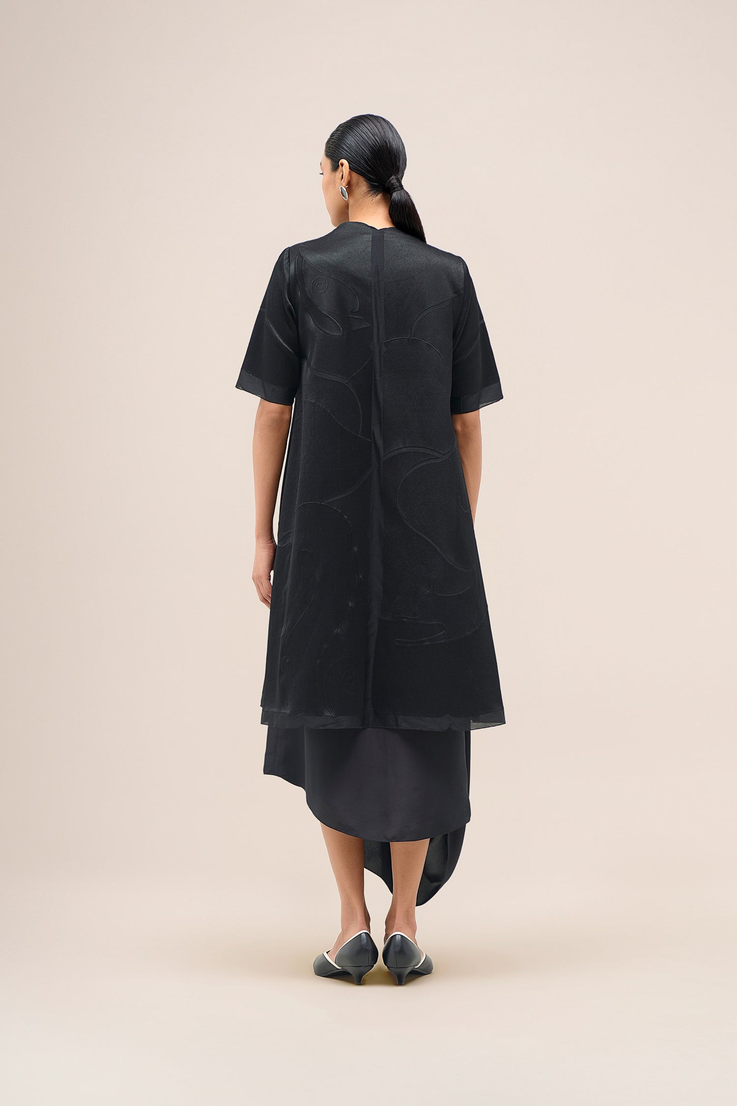  Chanderi Israh Jacket Set – Black