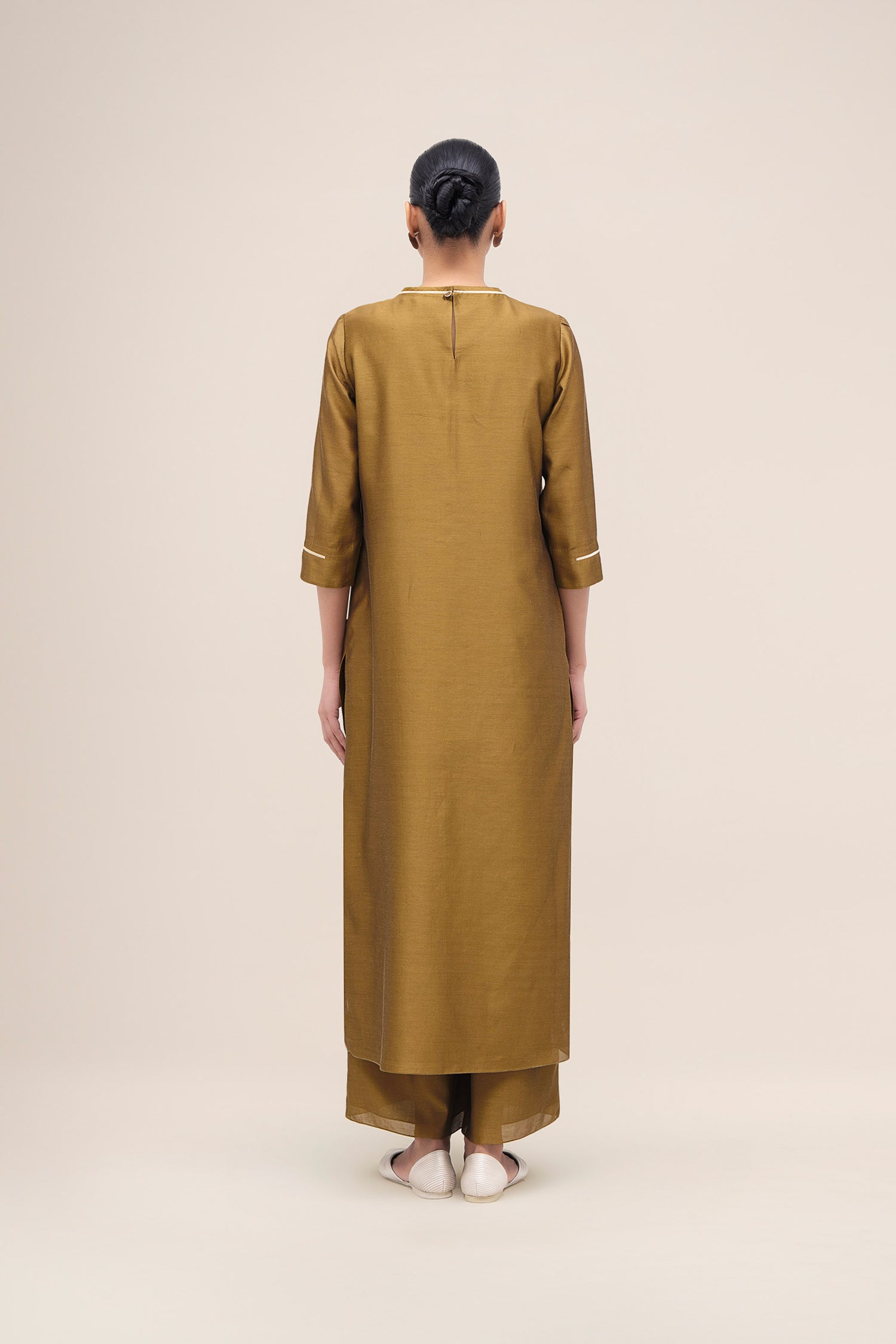  Chanderi Khat Kurta Set – Green