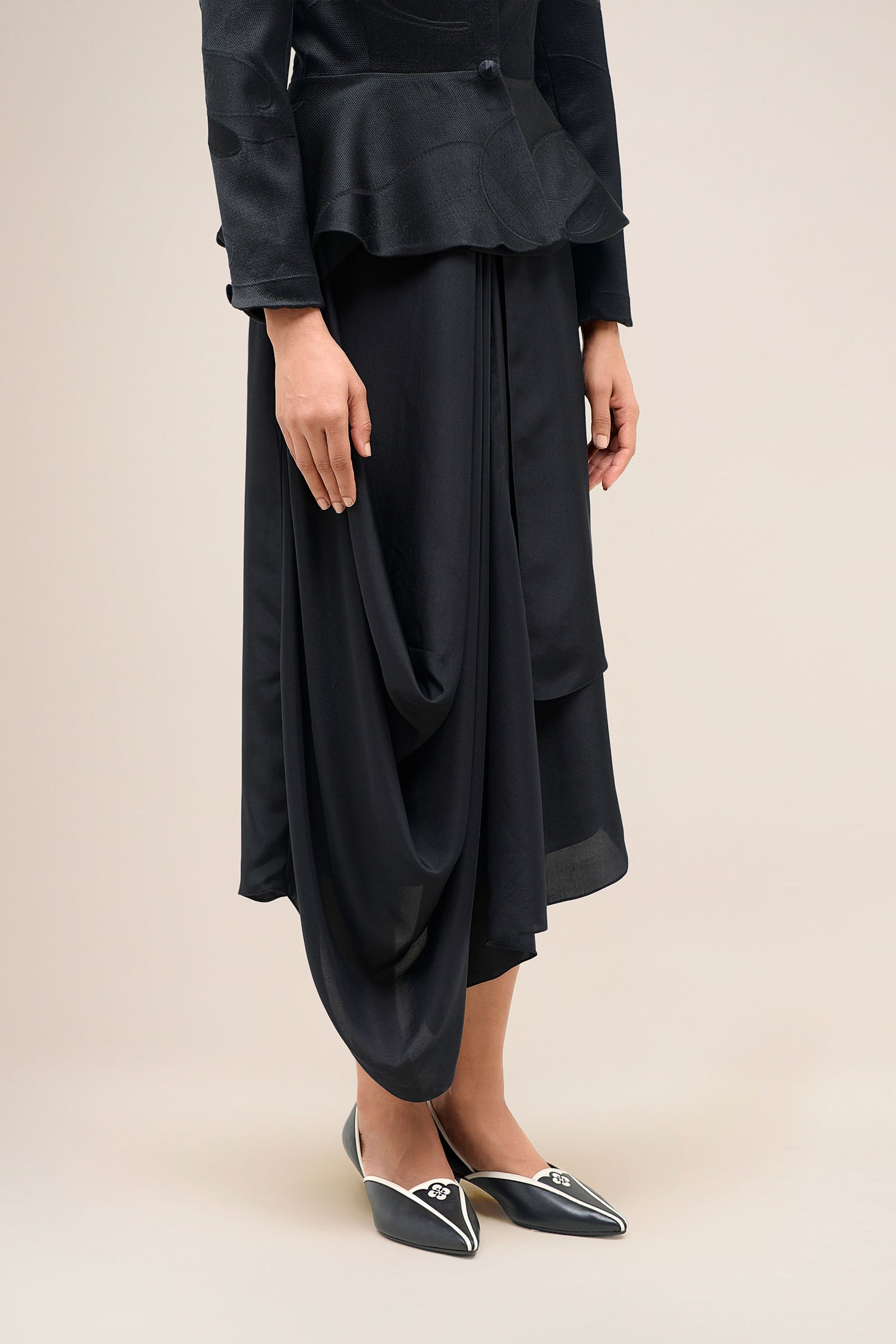  Chanderi Layla Jacket Set – Black