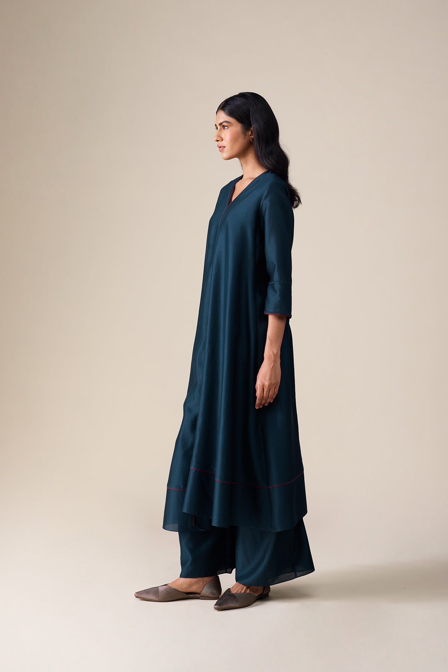  Chanderi Milap Kurta Set – Black