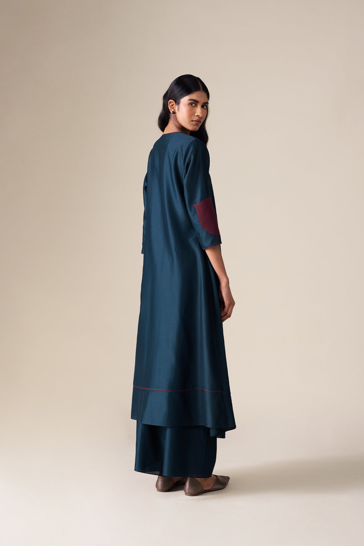  Chanderi Milap Kurta Set – Black