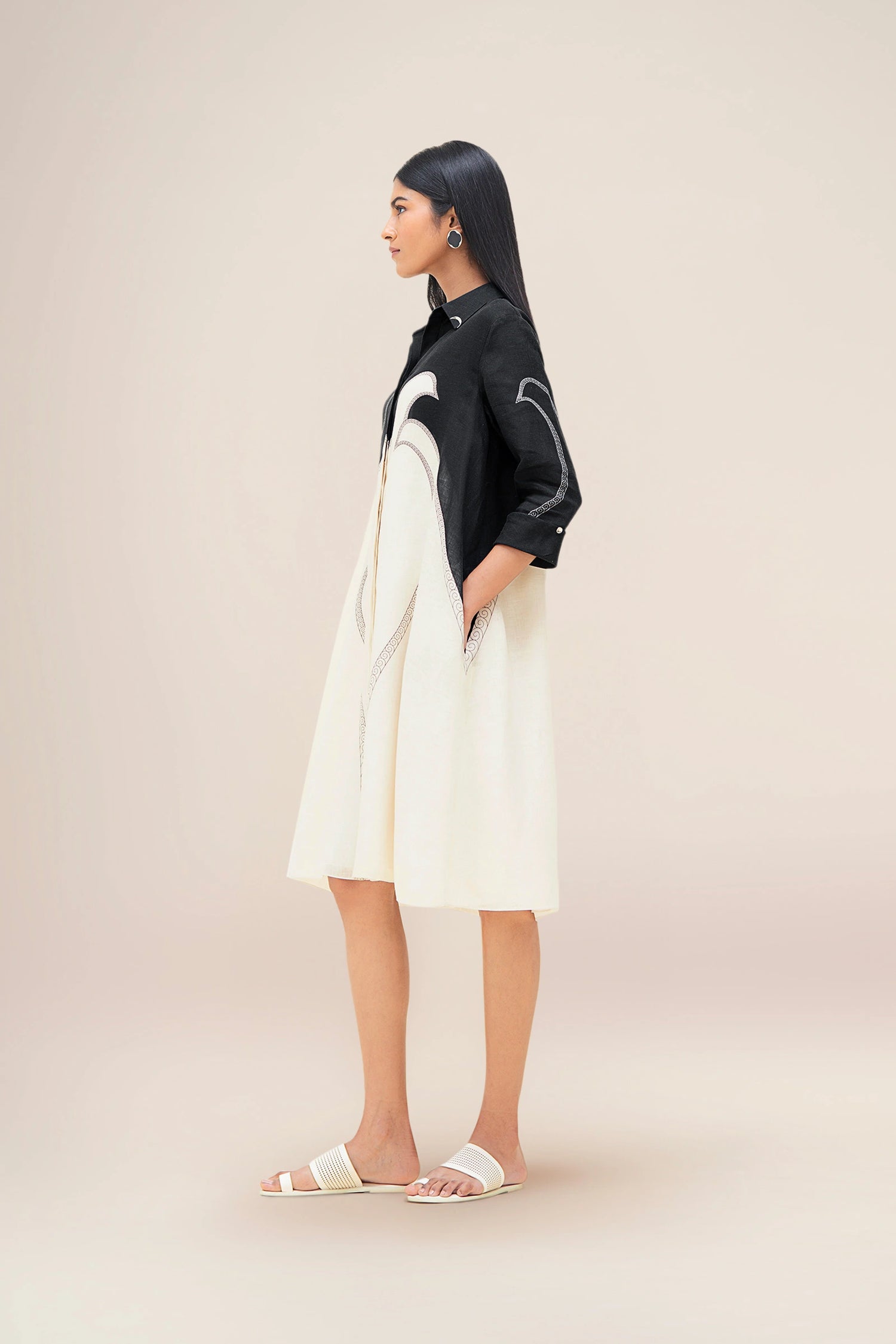  Linen Lark Dress – Black