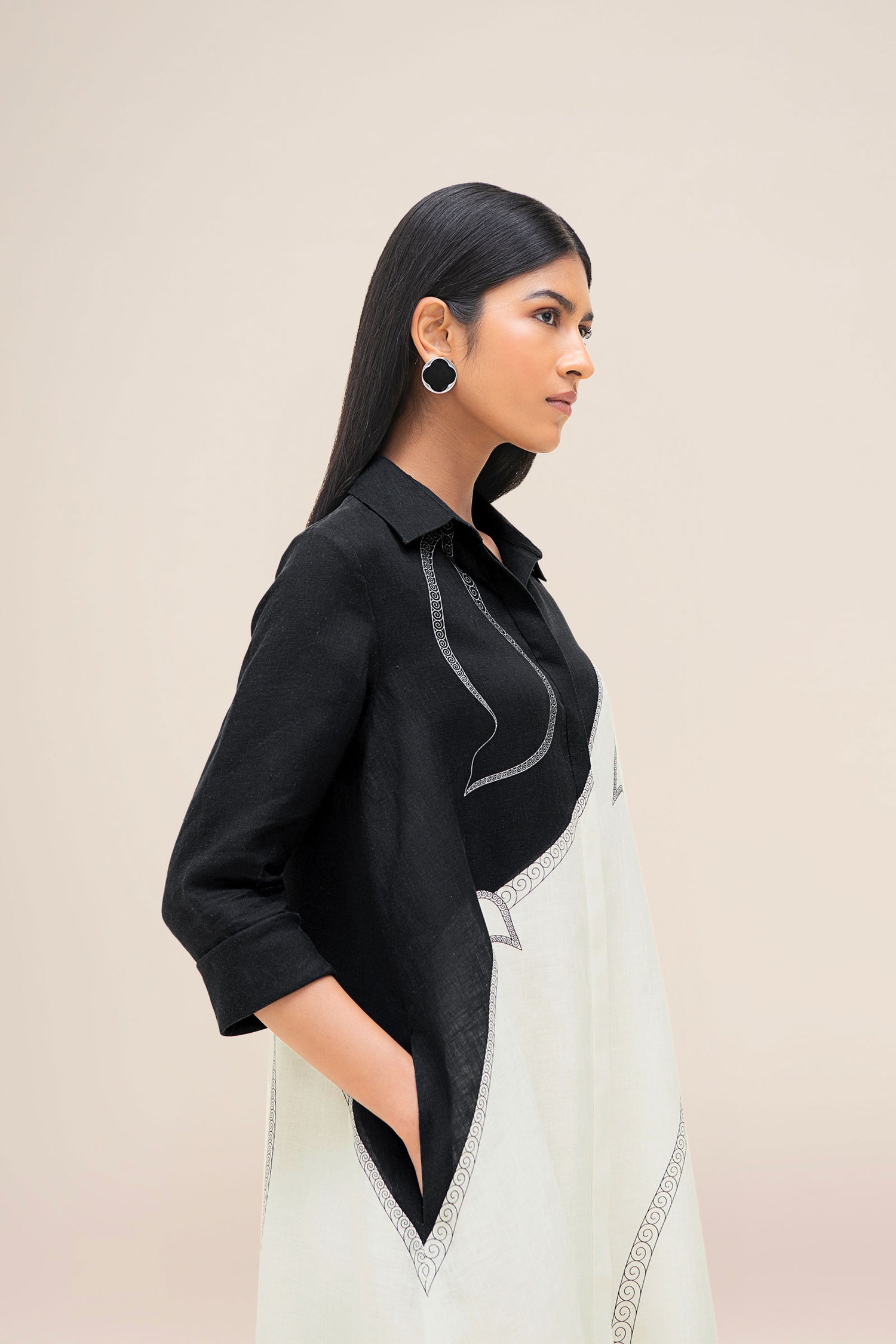  Linen Lark Dress – Black