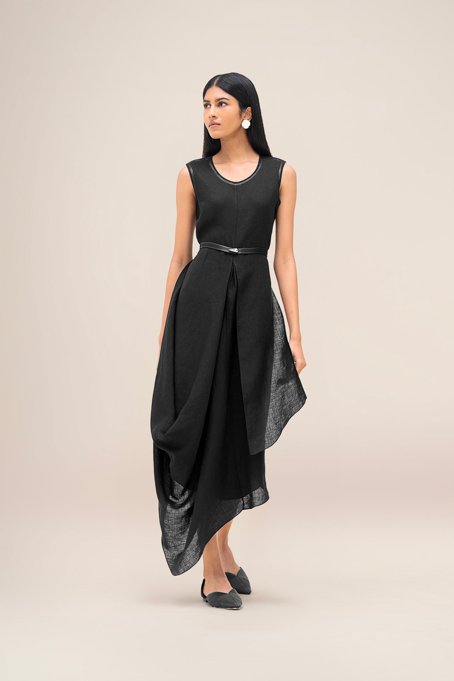  Linen Dove Dress – Black