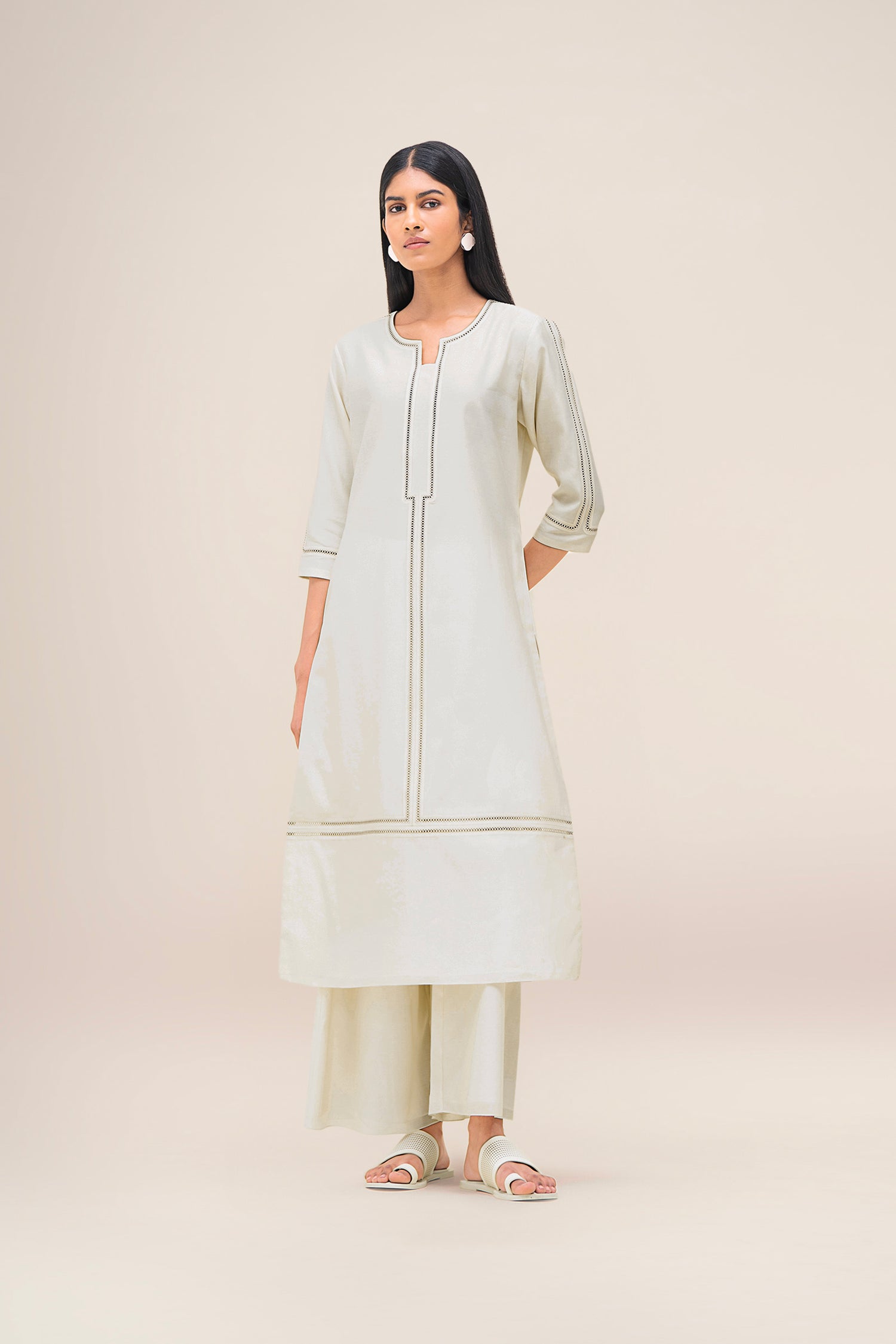  Chanderi Aranya Kurta Set – Ivory