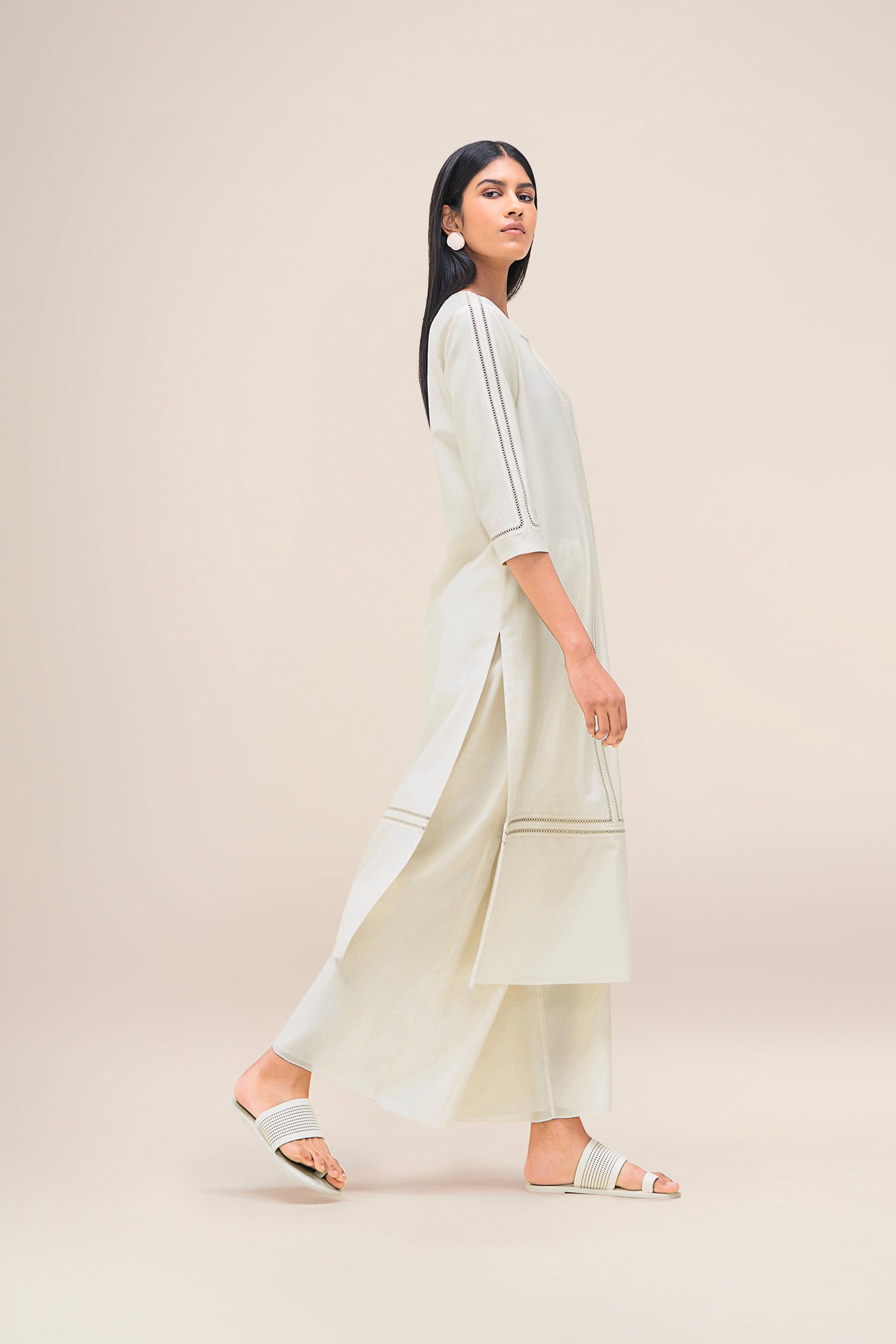  Chanderi Aranya Kurta Set – Ivory