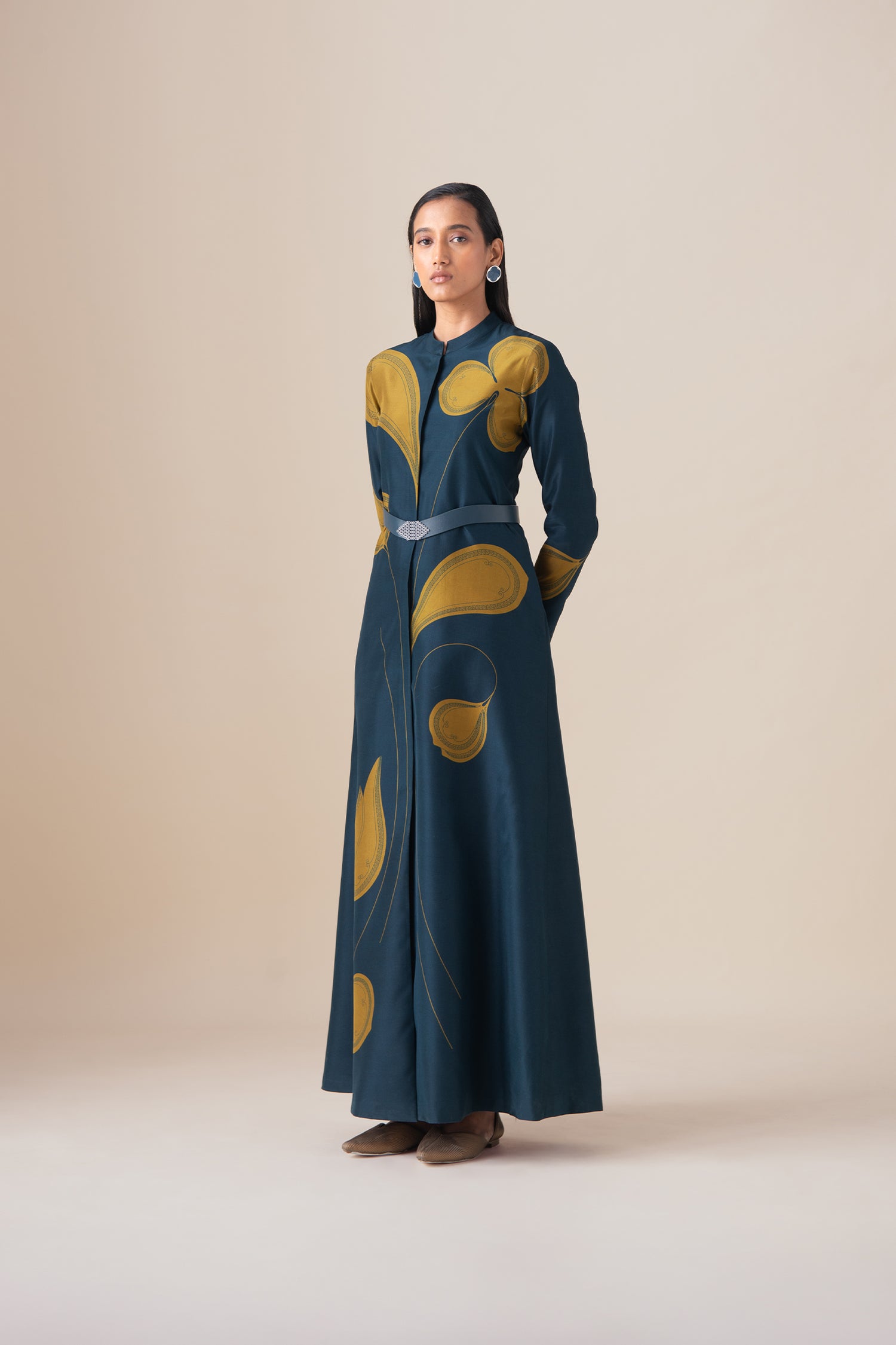  Habutai Saeeda Abaya Set – Blue