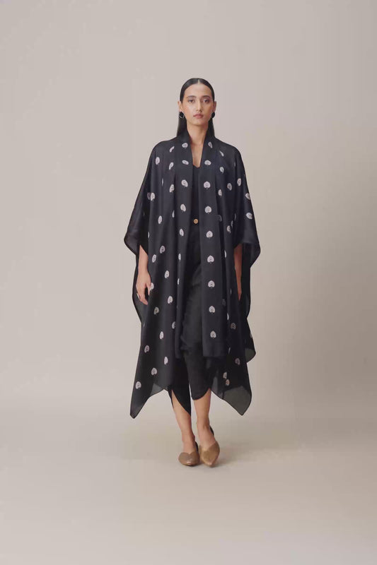 Umaya Cape Set