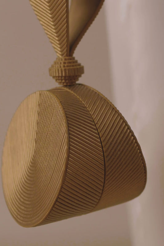 Faux Lether Reeza Wristlet Bag – Metallics