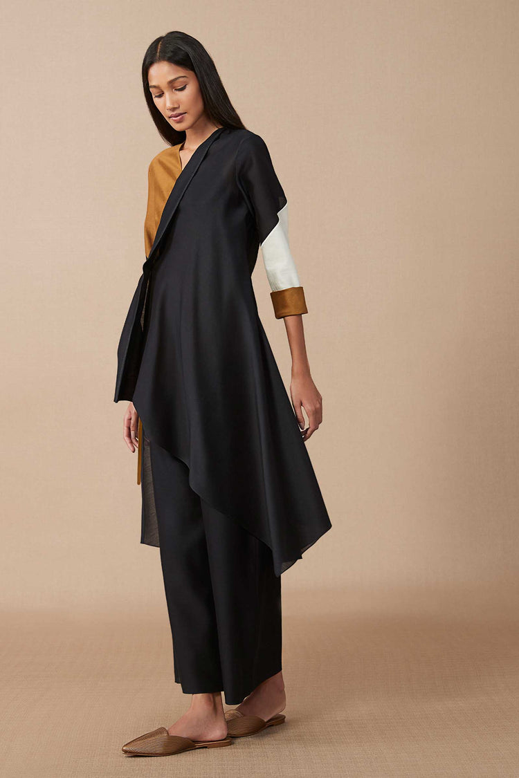 Naaila Wrap Tunic Set