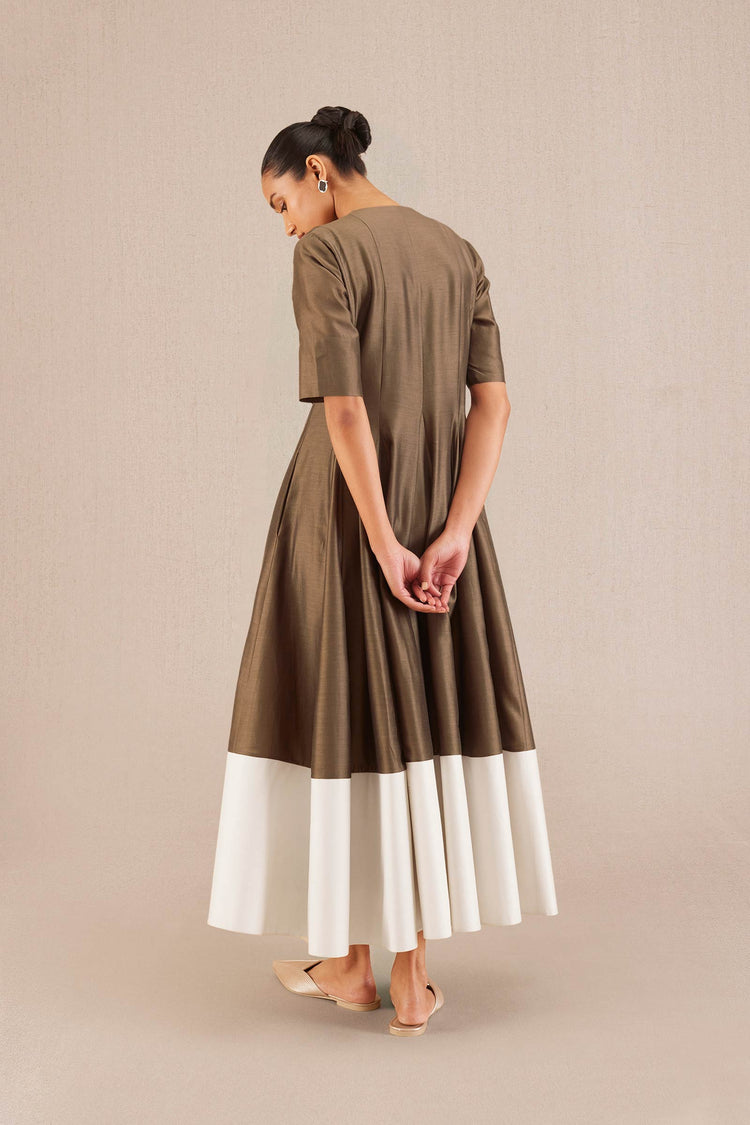 Alizeh Dress - Taupe 