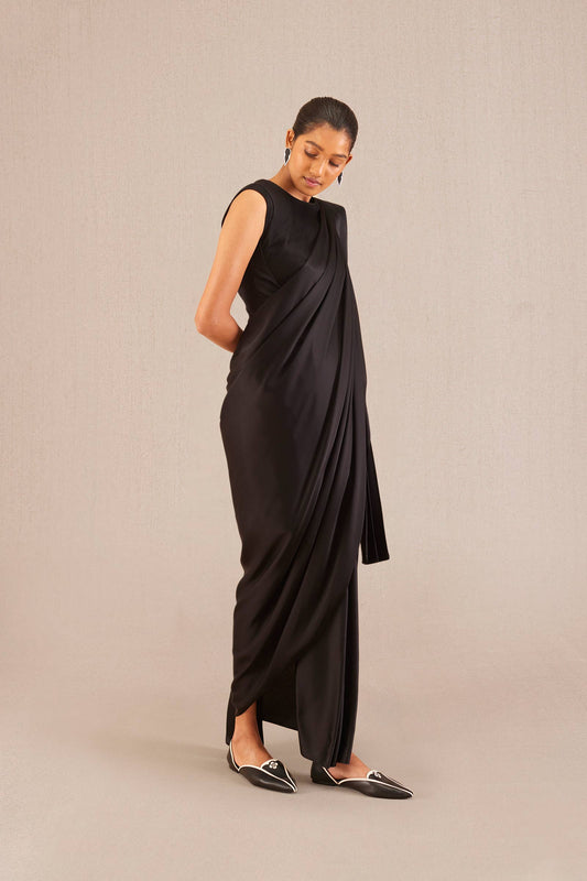 Silk Ila Saree – Black